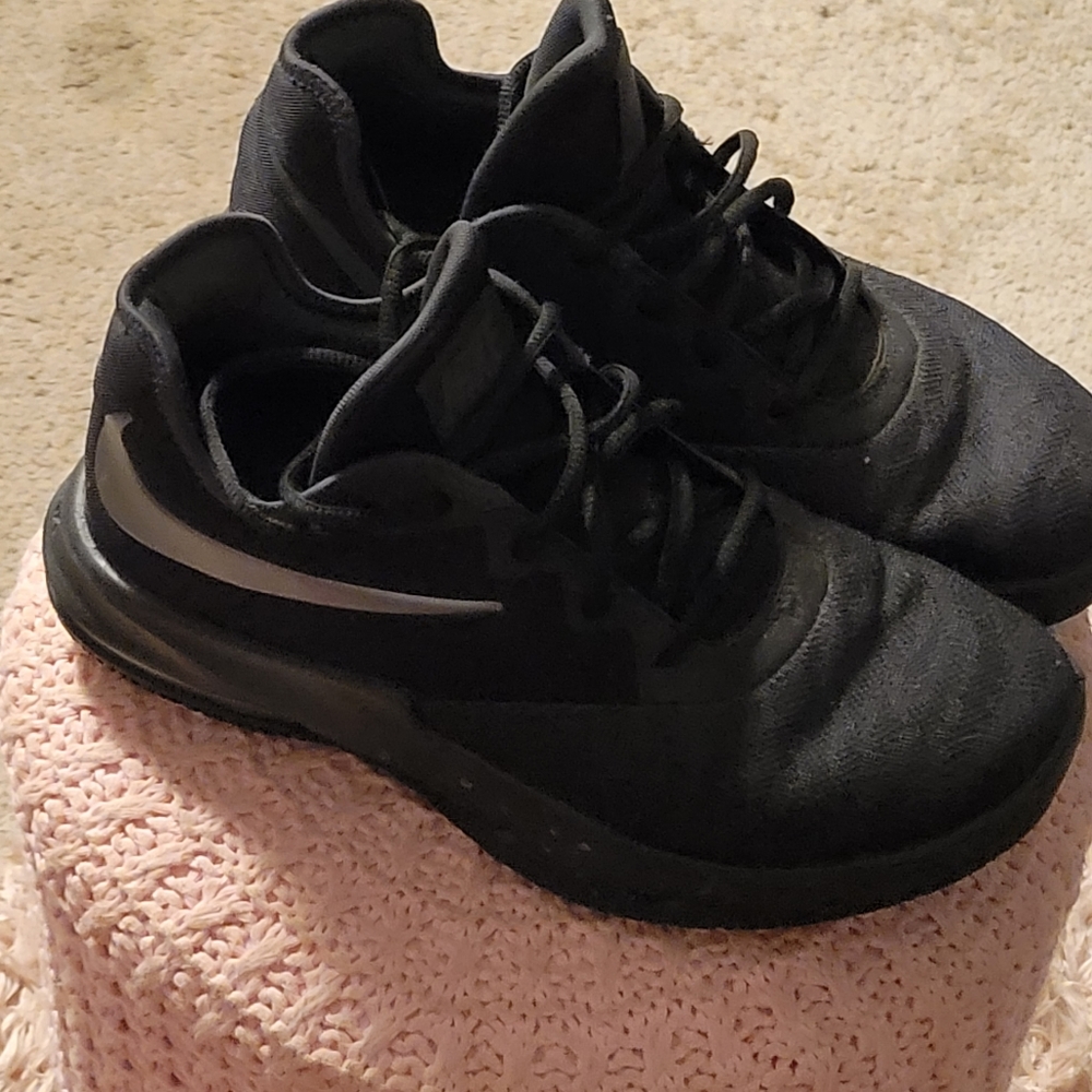 NIKI SNEAKERS